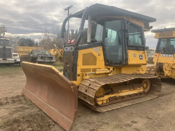 2010 John Deere 450J LGP Crawler Dozer - Image 4