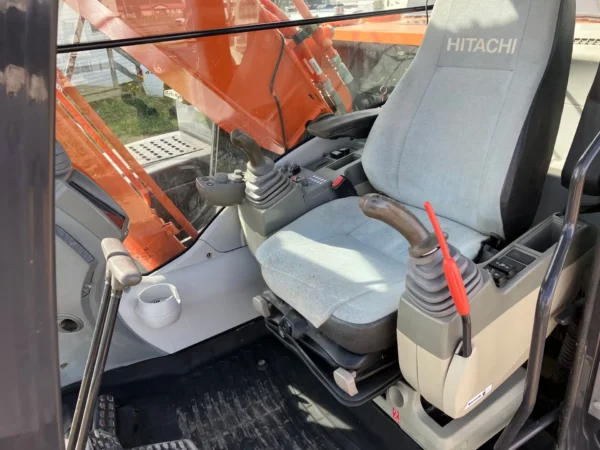 2012 Hitachi ZX 210-LC 5N Hydraulic Excavator - Image 6