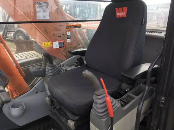 2013 Hitachi ZX250LC Hydraulic Excavator - Image 6