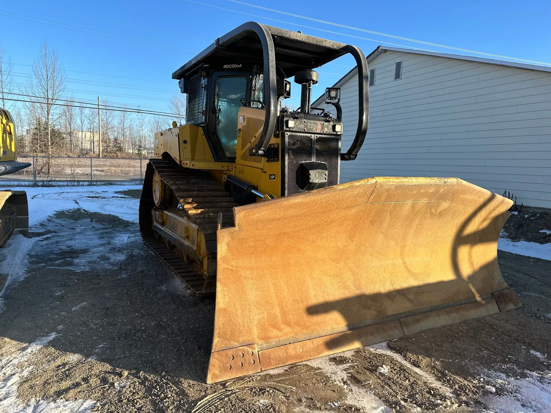 2020 Caterpillar D6T LGP Dozer - Image 2